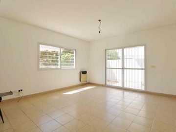 Alquiler duplex Lomas de Zamora!!