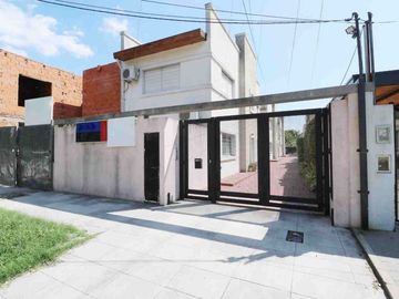 Alquiler duplex Lomas de Zamora!!