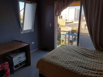VENDO CASA EN LA BARRACA