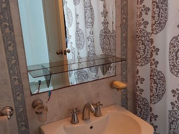 VENDO CASA EN LA BARRACA