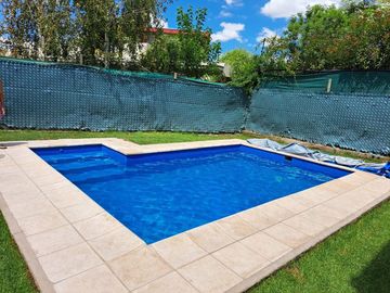 VENDO CASA EN LA BARRACA