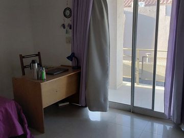 VENDO CASA EN LA BARRACA