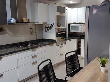 VENDO CASA EN LA BARRACA