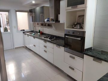 VENDO CASA EN LA BARRACA
