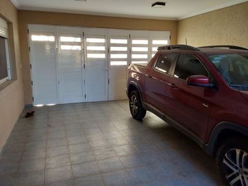 VENDO CASA EN LA BARRACA