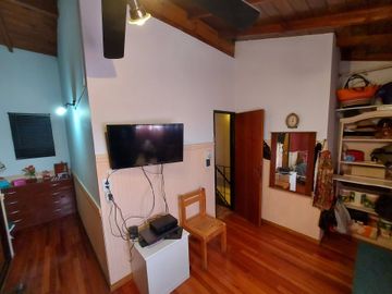 VENTA PALOMAR HAEDO CASA 4 AMBIENTES APTO CREDITO