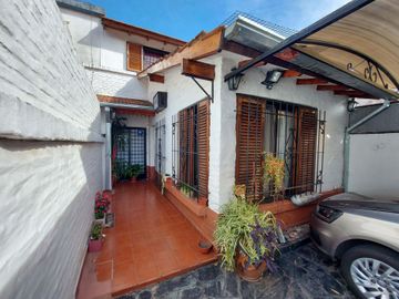 VENTA PALOMAR HAEDO CASA 4 AMBIENTES APTO CREDITO