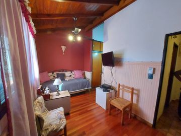VENTA PALOMAR HAEDO CASA 4 AMBIENTES APTO CREDITO