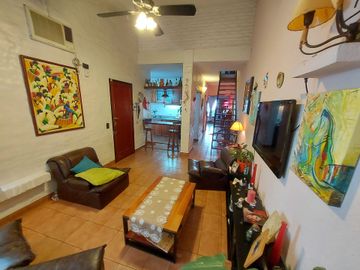 VENTA PALOMAR HAEDO CASA 4 AMBIENTES APTO CREDITO
