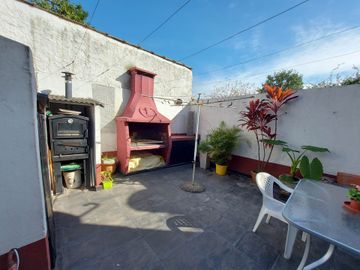 VENTA PALOMAR HAEDO CASA 4 AMBIENTES APTO CREDITO