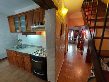 VENTA PALOMAR HAEDO CASA 4 AMBIENTES APTO CREDITO