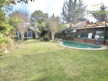 Casa en Venta en Orompello a 2 cuadras de Walker Martínez