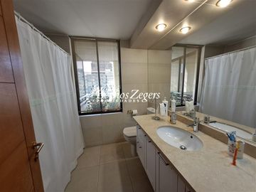 Departamento en Venta en Manquehue Sur/Hernando de Magallanes