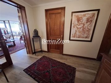 Departamento en Venta en Manquehue Sur/Hernando de Magallanes