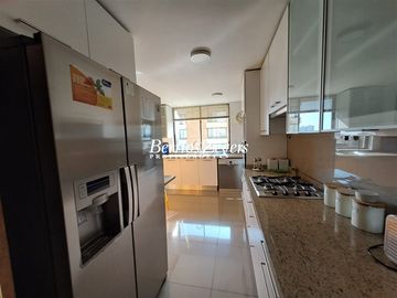 Departamento en Venta en Manquehue Sur/Hernando de Magallanes