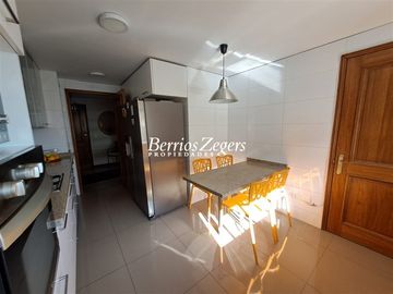 Departamento en Venta en Manquehue Sur/Hernando de Magallanes