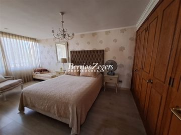 Departamento en Venta en Manquehue Sur/Hernando de Magallanes