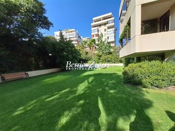 Departamento en Venta en Manquehue Sur/Hernando de Magallanes