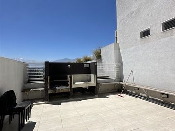 Departamento en Venta en Metro Santa Isabel, Lira