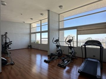 Departamento en Venta en Metro Santa Isabel, Lira