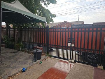 Casa en Venta en Papa Ceferino con Papa San Lino / Se vende Casa 3 Dormitorios 2 Baños con Estacionamiento