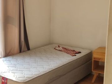 Se vende Ampliay hermosa casa en Villa Macul 5D+4B