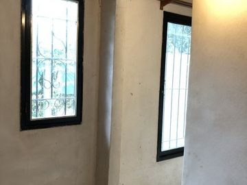 EXCELENTE CASA MULTI FAMILIAR  - MUY BUENA ZONA - BOULOGNE-  son 3 ph en un lote
