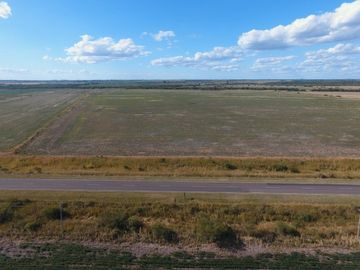 VENTA - CAMPO SOBRE RUTA 10