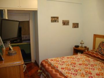 DEPARTAMENTO DE 3 AMB A LA CALLE