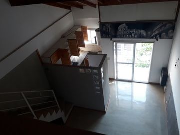 DEPARTAMENTO DE 3 AMB A LA CALLE CON BALCÃN EN DUPLEX