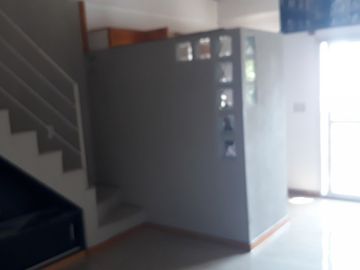 DEPARTAMENTO DE 3 AMB A LA CALLE CON BALCÃN EN DUPLEX