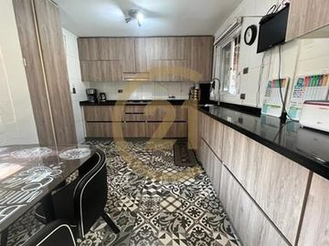 Gran casa en Condominio Huechuraba