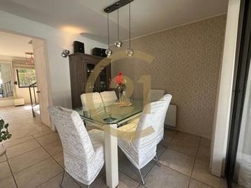 Gran casa en Condominio Huechuraba