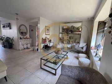 Gran casa en Condominio Huechuraba