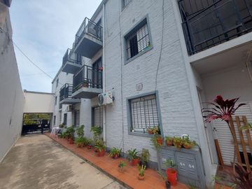 Departamento en  S. Caputto al 3500