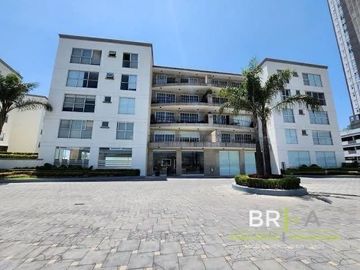 Departamento Garden en venta con jardín en Bosque Real, Green 22