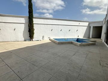 Propiedad ideal para Escuelas, Clínicas, Estudios de Arte o Yoga