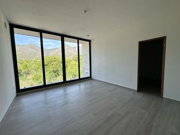CASA EN VENTA EN AMORADA CARRETERA NACIONAL SANTIAGO