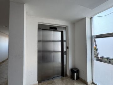 Departamento en Renta semi amueblado