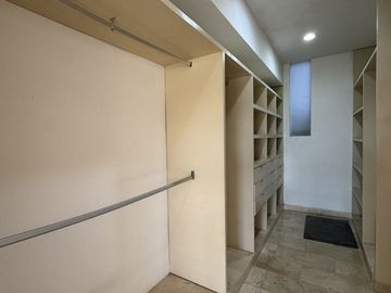 Departamento en Renta semi amueblado