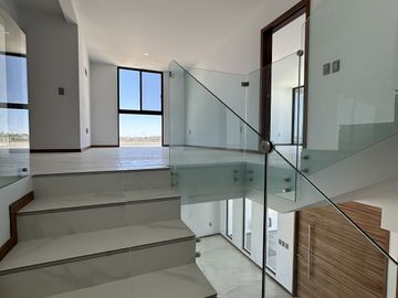 Hermosa casa en Valle Imperial
