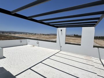 Hermosa casa en Valle Imperial