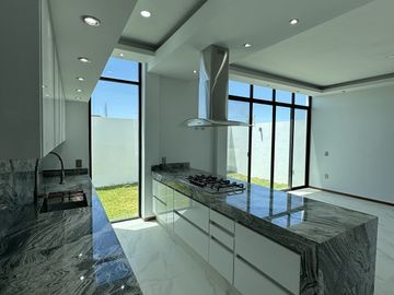 Hermosa casa en Valle Imperial