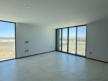 Hermosa casa en Valle Imperial