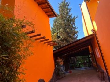 Neuquen. Venta. Lote 15x28 / Casa Habitable de 3 dormitorios. santa Genoveva