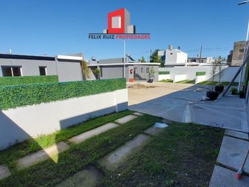 VENDE  COMPLEJO CITY GARDEN, CASAS 2 DORMITORIOS
