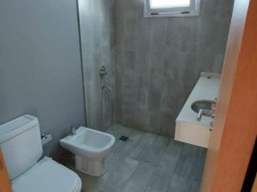 VENDE  COMPLEJO CITY GARDEN, CASAS 2 DORMITORIOS