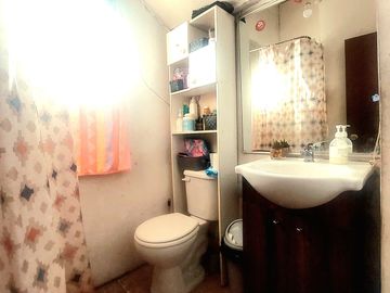 VENTA CASA SOL DE MAIPÚ 3H 1B 1E