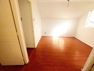 VENTA CASA EN SANTA MARIA DE MAIPÚ 4H3B2E