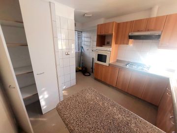 VENTA CASA EN SANTA MARIA DE MAIPÚ 4H3B2E
